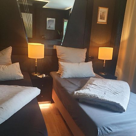 Miet-Kamp Ruhig, Zentral, Nahe Messe, Ausgefallenes Design 2 Schlafzimmer Βερολίνο Εξωτερικό φωτογραφία